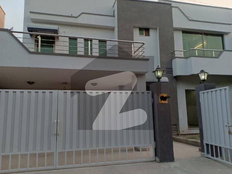 Facing Park 10 Marla 3 Bed House For Rent In Askari 11 Lahore