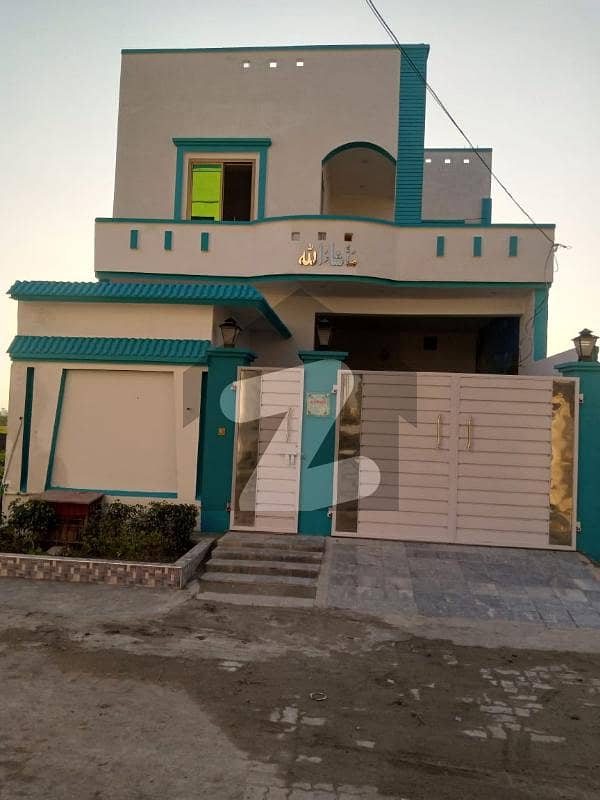سمبڑیال سیالکوٹ میں 6 کمروں کا 7 مرلہ مکان 1.8 کروڑ میں برائے فروخت۔