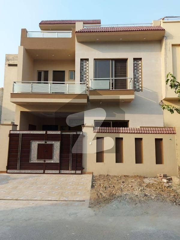 5 Marla House For Sale In Canal Garden, Gas Area
