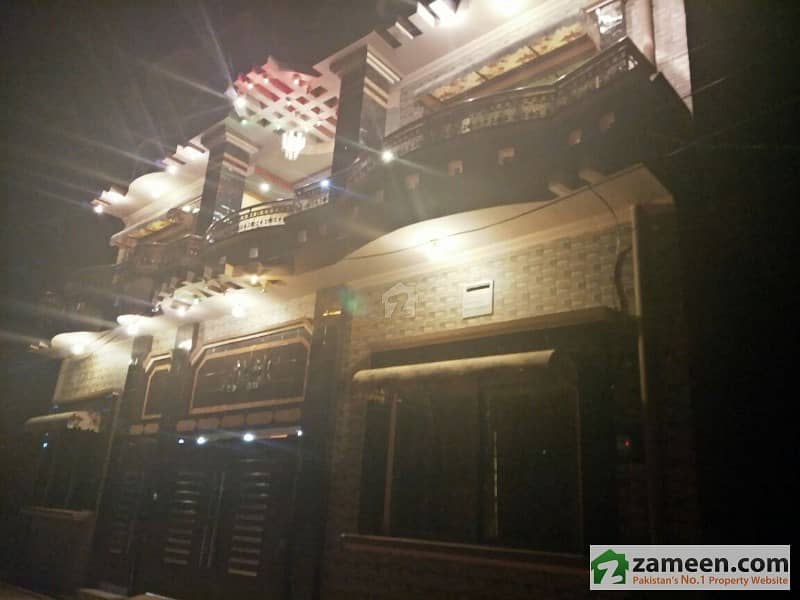 محلہ شاداب روڈ جہلم میں 7 کمروں کا 10 مرلہ مکان 1.3 کروڑ میں برائے فروخت۔