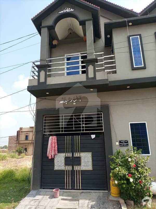 607 Square Feet House For Sale In Rs. 4,000,000 Only