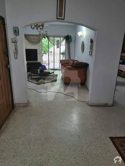خلیق الزماں روڈ کراچی میں 2 کمروں کا 8 مرلہ فلیٹ 4 کروڑ میں برائے فروخت۔ خلیق الزماں روڈ کراچی میں 2 کمروں کا 8 مرلہ فلیٹ 4 کروڑ میں برائے فروخت۔