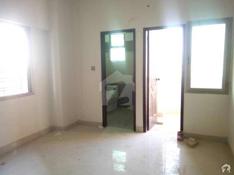900 Square Feet Flat In North Nazimabad