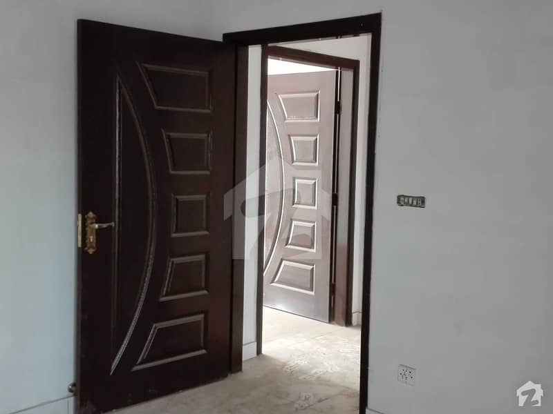 Flat For Rent Situated In Allama Iqbal Town