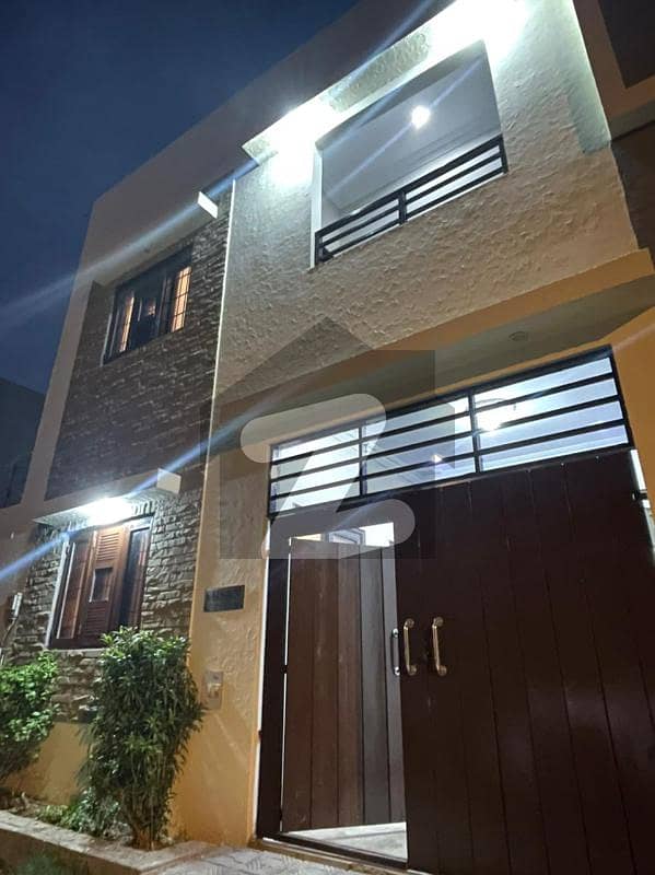 ڈی ایچ اے سٹی کراچی کراچی میں 5 کمروں کا 12 مرلہ مکان 2.8 کروڑ میں برائے فروخت۔