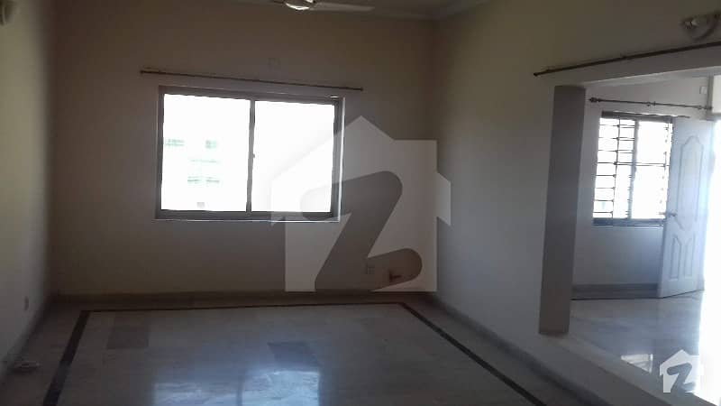 10 Marla Triple Storey House For Sale In Bahria Town