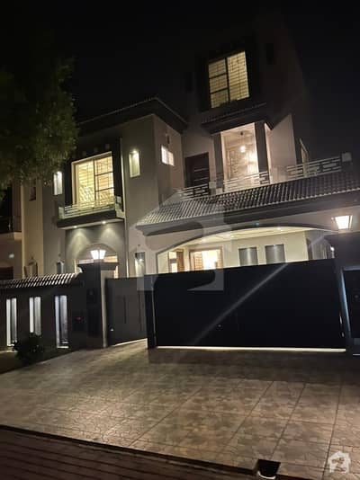 20 Marla Brand New House In Jasmine Block For Sale