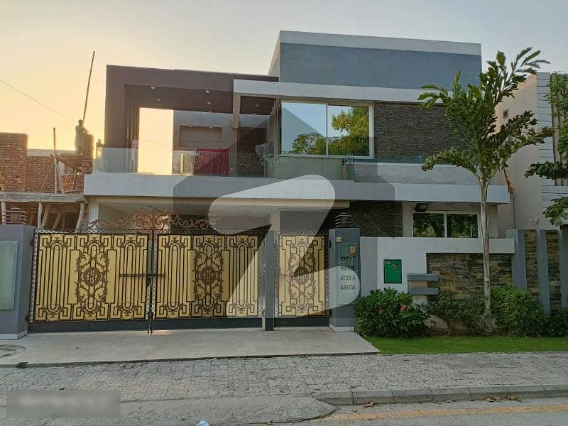 1 Kanal Full Basement House For Sale In Babar Block Sector A Bahria Town Lahore
