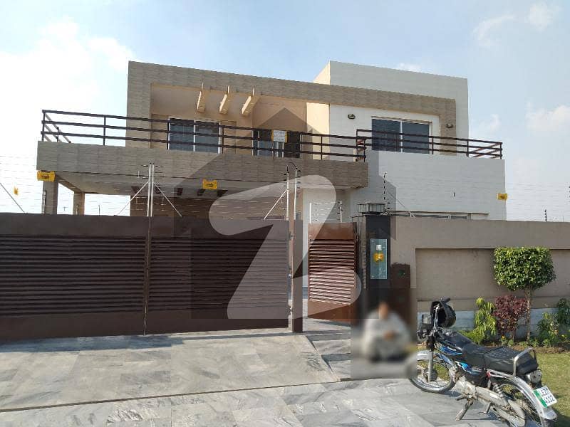 DEFENCE ONE KANAL UPPER PORTION FOR RENT IN DHA LAHORE
