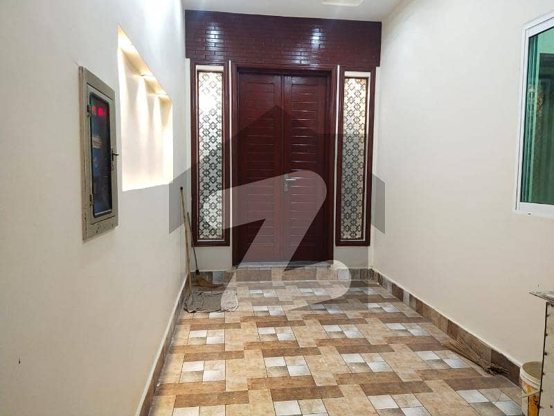 ایڈن گارڈنز فیصل آباد میں 3 کمروں کا 3 مرلہ مکان 72 لاکھ میں برائے فروخت۔