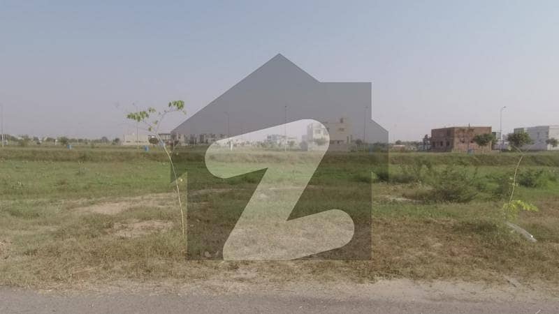 1 Kanal Pair Plot For Sale In DHA Phase 8