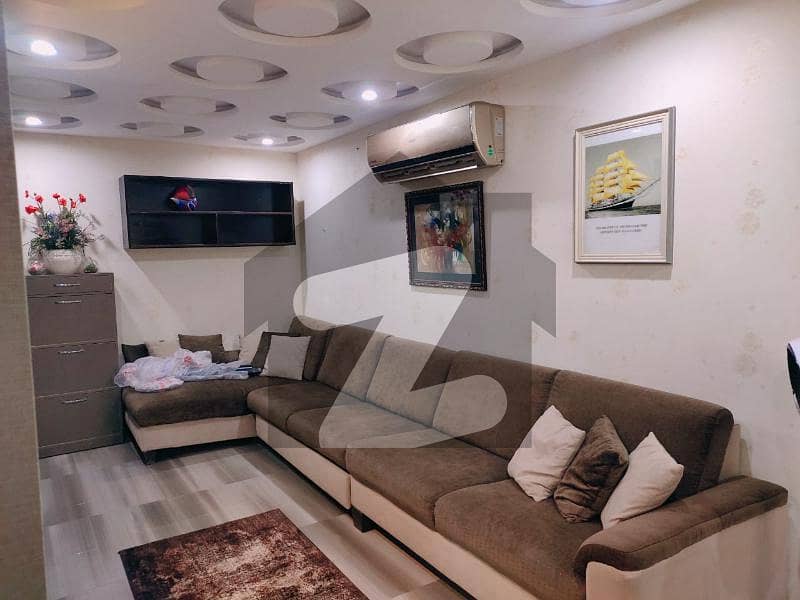 بحریہ ٹاؤن سیکٹرڈی بحریہ ٹاؤن لاہور میں 1 کمرے کا 2 مرلہ فلیٹ 43 ہزار میں کرایہ پر دستیاب ہے۔