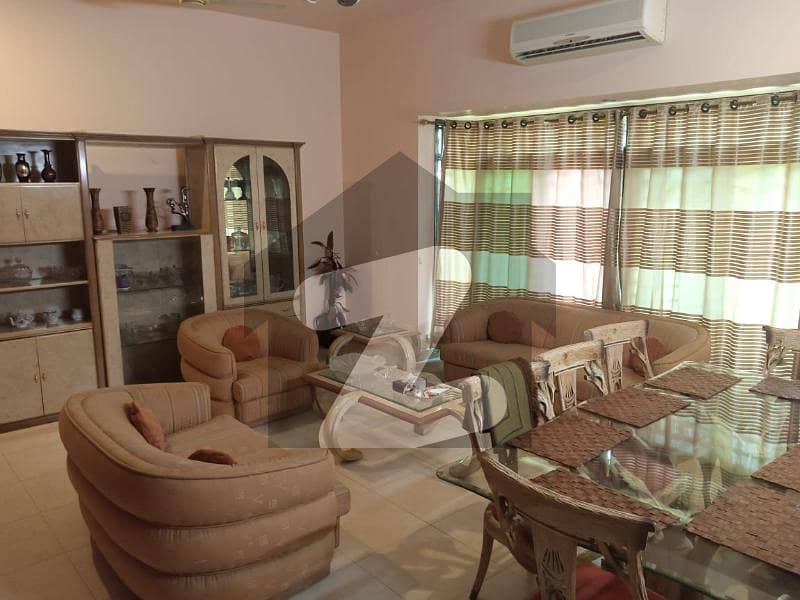 500 yards well maintained House For sale dha Defence karachi