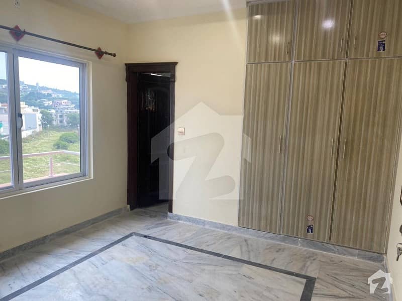 Brand New Flat For Rent In Banigala Beautiful Location