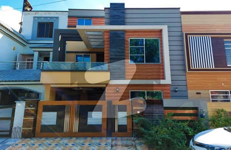 Orginal Pics 5 Marla Double Unit House BB Block Bahria Town Lahore Orginal Pics 5 Marla Double Unit House BB Block Bahria Town Lahore