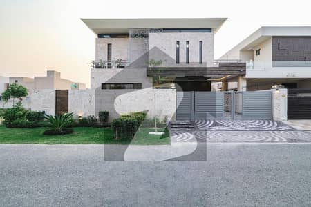 1 Kanal Brand New Villa For Sale Near Park Direct Approach From Broadway Road