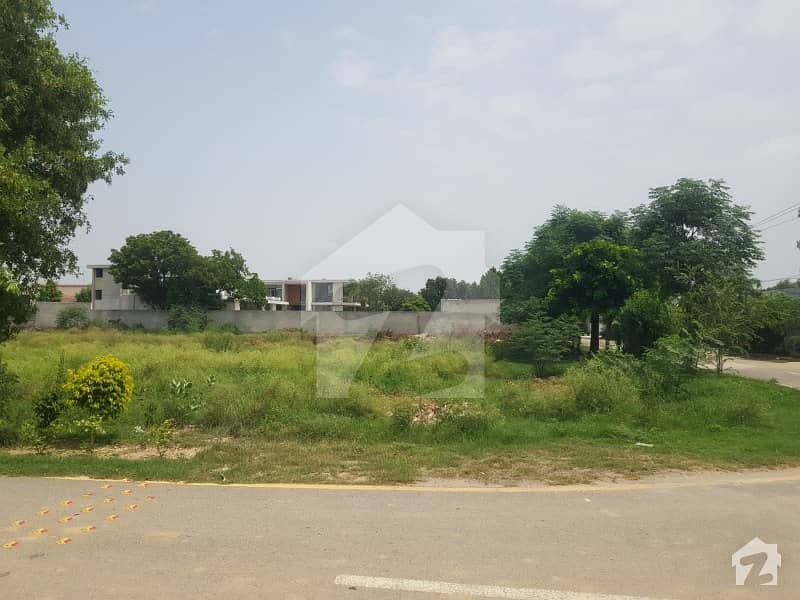 2 Kanal Plot For Farm House On Ideal Location Bedian Road