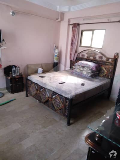 حسین آباد گلبرگ ٹاؤن کراچی میں 2 کمروں کا 2 مرلہ فلیٹ 36 لاکھ میں برائے فروخت۔