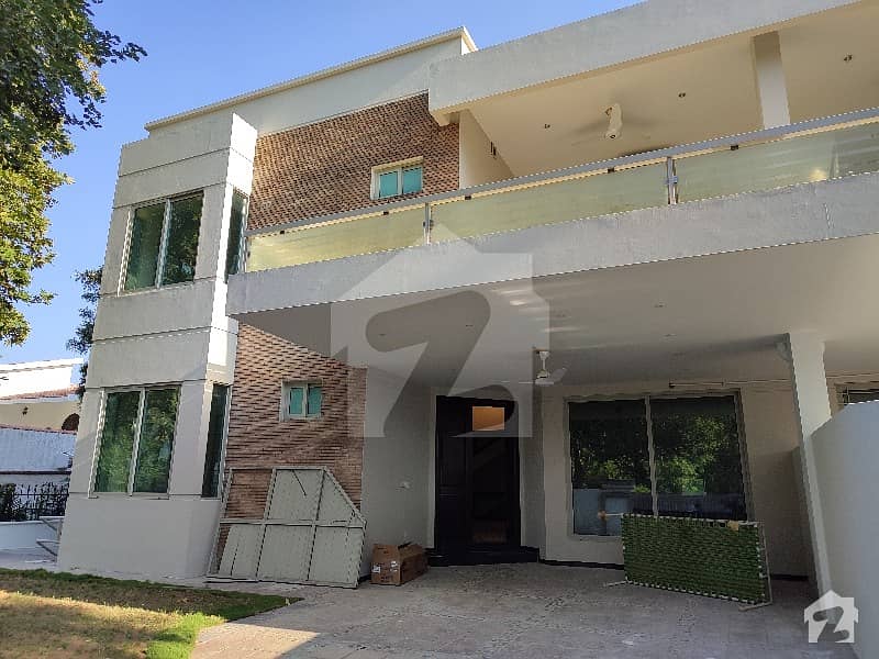 Main Margala Road Luxury House On Very Prime Location Available For Rent In Islamabad