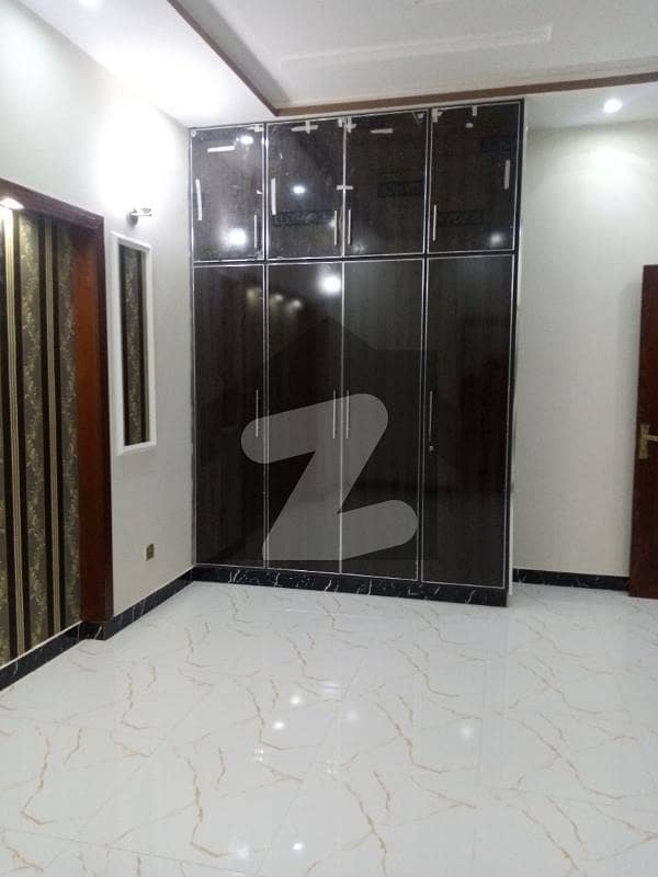 بحریہ آرچرڈ لاہور میں 4 کمروں کا 5 مرلہ مکان 1.2 کروڑ میں برائے فروخت۔