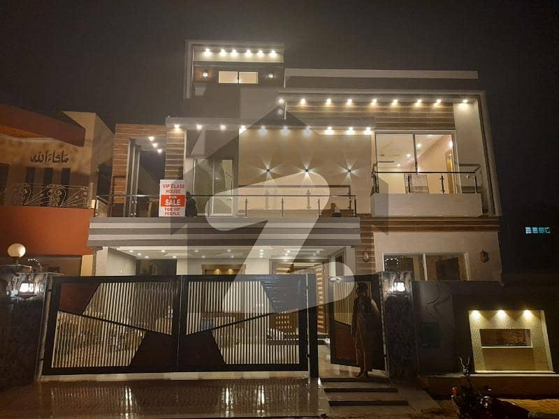 2 Bed Flat For Rent In Golmohar block Bahria Town Lahore .