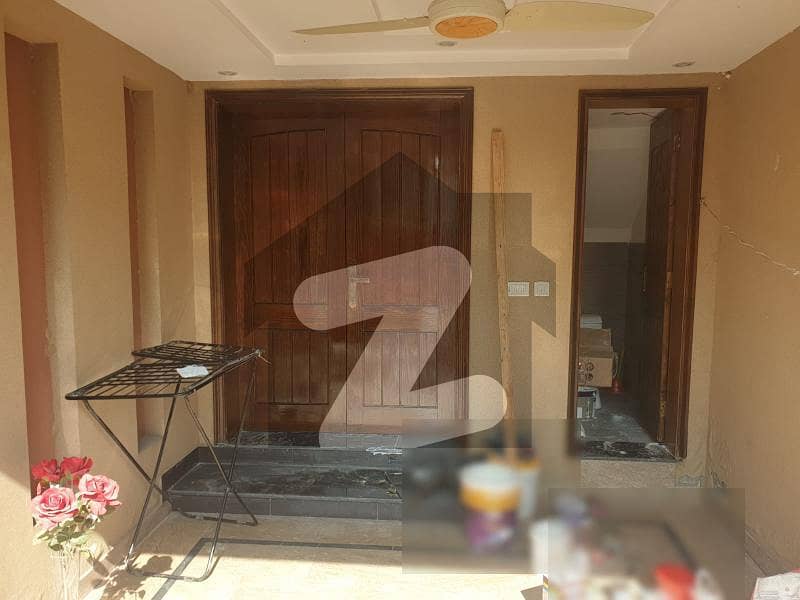 بحریہ آرچرڈ لاہور میں 3 کمروں کا 5 مرلہ مکان 1.12 کروڑ میں برائے فروخت۔