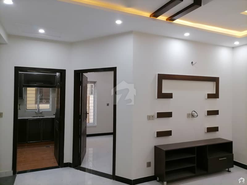 ملٹری اکاؤنٹس ہاؤسنگ سوسائٹی لاہور میں 5 کمروں کا 4 مرلہ مکان 1.35 کروڑ میں برائے فروخت۔