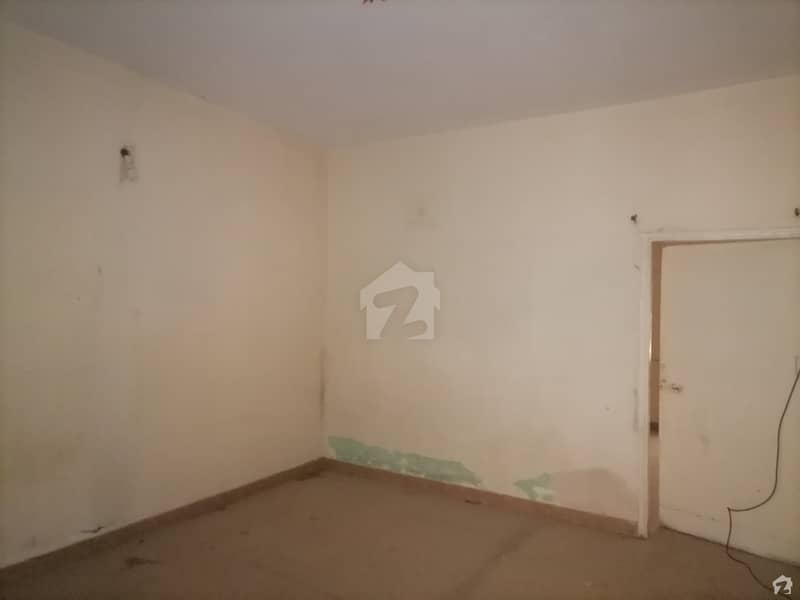 Spacious Flat Is Available In North Nazimabad - Block G For Rent