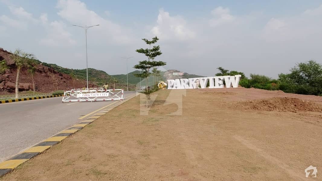 1 Kanal Residenial Plot In Beautiful And Prime Location Block Golf Estate In Park View City Islamabad