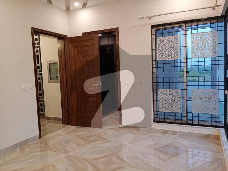 4500 Square Feet Upper Portion In Dha Phase 7 - Block Y Is Available