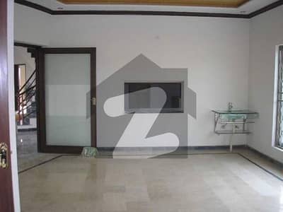 Two Kanal Slightely Available For Rent In Valencia Town Lahore