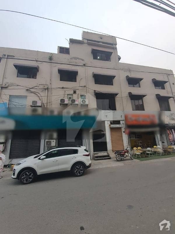 Building Sized 2475 Square Feet Is Available For Sale In Model Town - Block K