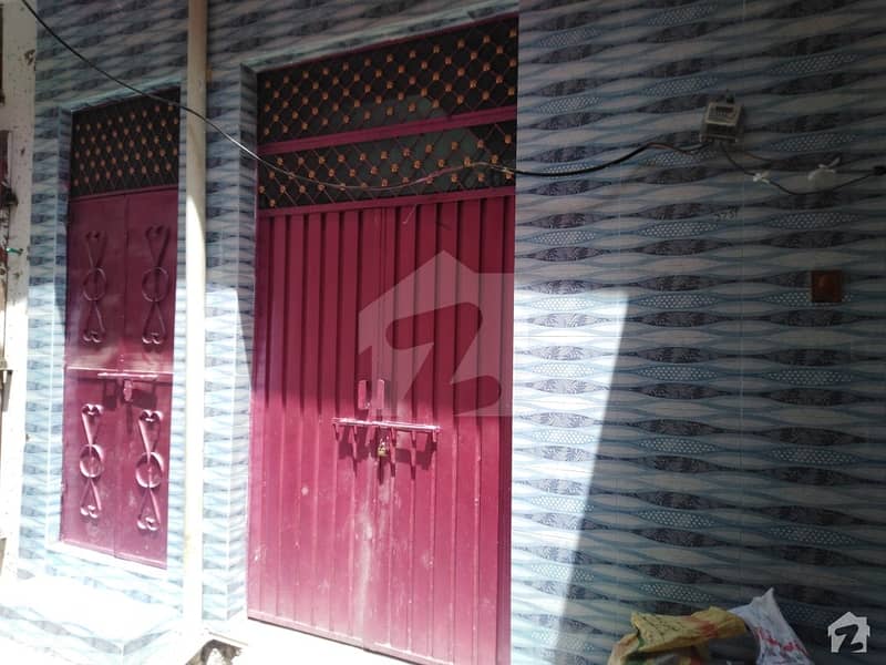حسن گڑھی شامی روڈ پشاور میں 2 کمروں کا 3 مرلہ مکان 45 لاکھ میں برائے فروخت۔