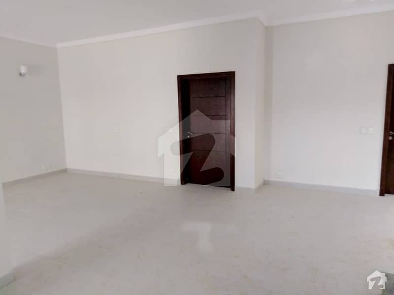 Ideal 155 Square Yards Flat has landed on market in Federal B Area, Karachi