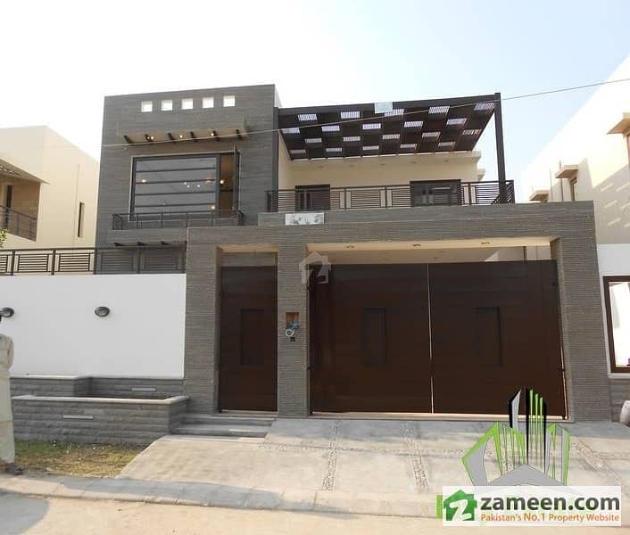 Slighty Used - 500 Square Yard Bungalow Available In D Ha Phase 6