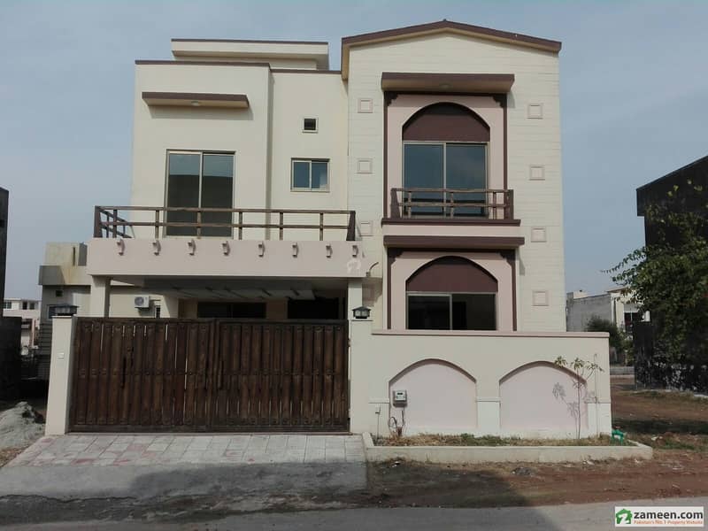 House Available For Rent Bahria Town Phase 8 Usman Block, Bahria Town