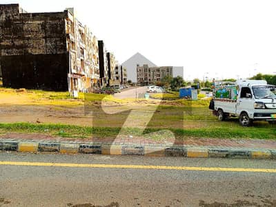 5 Marla Commercial Plot at Outstanding Location 5 Marla Commercial Plot at Outstanding Location