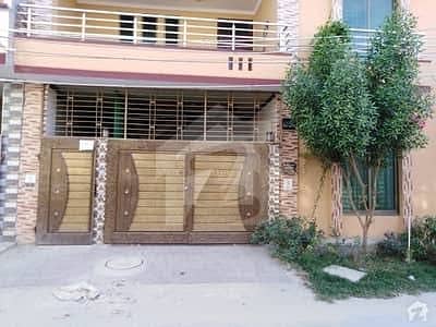 امین ٹاؤن فیصل آباد میں 6 کمروں کا 7 مرلہ مکان 1.65 کروڑ میں برائے فروخت۔