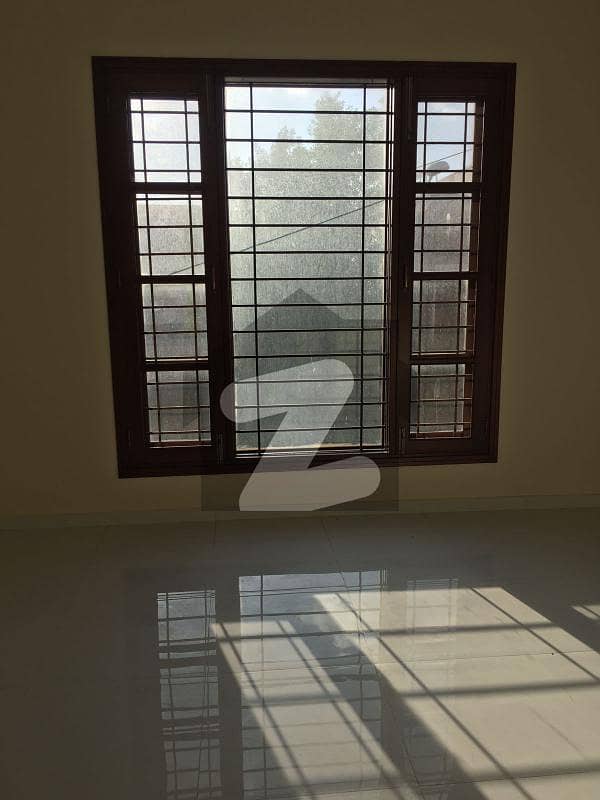 ڈی ایچ اے فیز 7 ایکسٹینشن ڈی ایچ اے ڈیفینس کراچی میں 4 کمروں کا 5 مرلہ مکان 4.3 کروڑ میں برائے فروخت۔