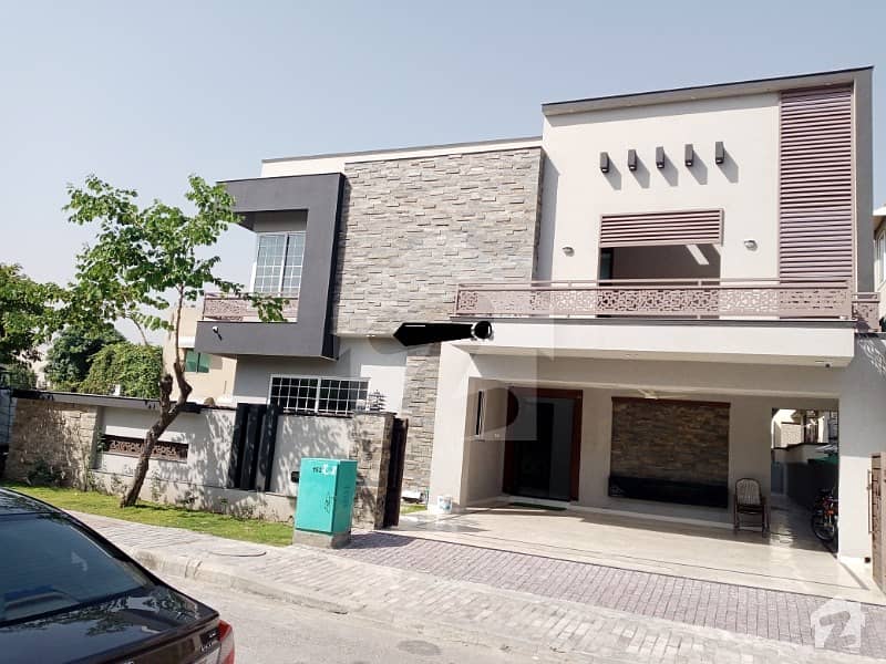 1 kanal Brand new luxury designer House available for sale in Bahrai tow phase 2