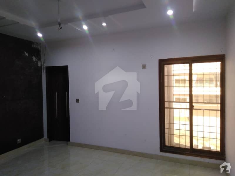 الرحمان گارڈن فیز 2 الرحمان گارڈن لاہور میں 4 کمروں کا 5 مرلہ مکان 1.1 کروڑ میں برائے فروخت۔