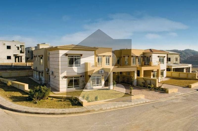 7 Marla Stylish House For Sale In Bahria Town Phase 8 Safari Valley 2.5 Years Old 7 Marla Stylish House For Sale In Bahria Town Phase 8 Safari Valley 2.5 Years Old