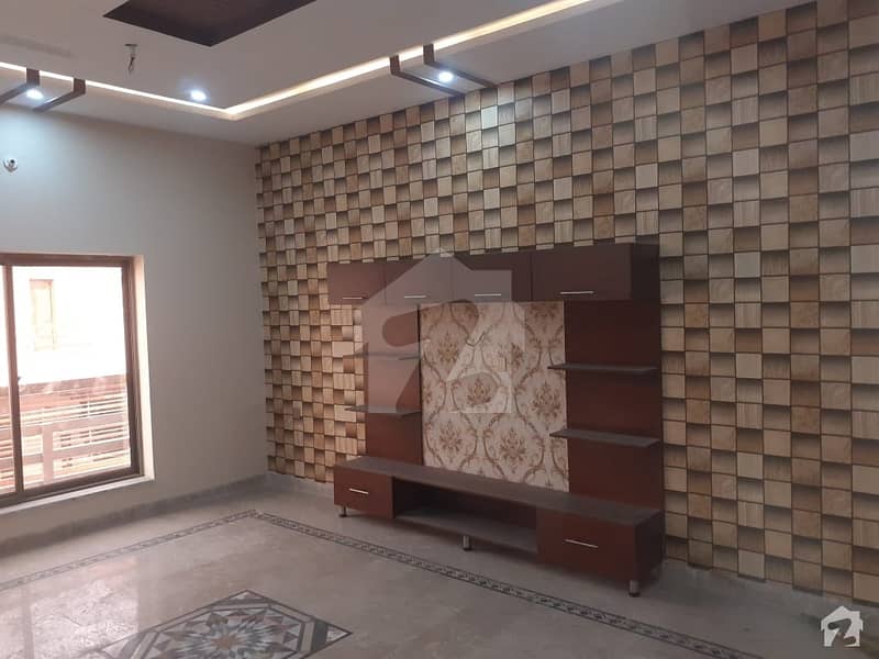 20 Marla House In Wapda City For Sale At Good Location