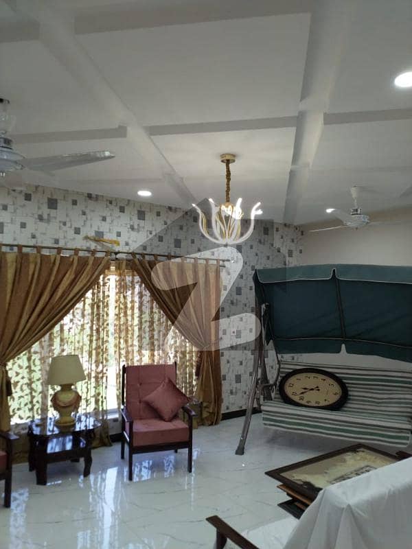 1 Kanal House Available For Sale Sec F