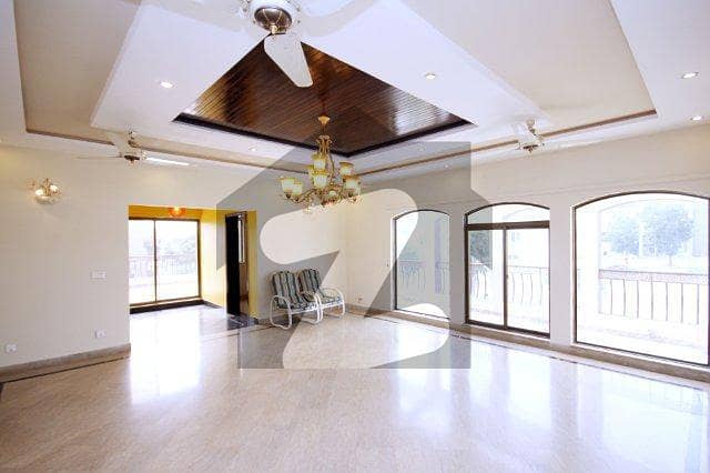 Outclass 1 Kanal 3 Beds Upper Portion For Rent Located Dha Phase 6 Lahore