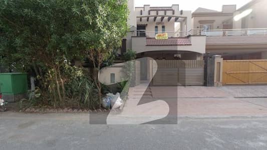 Want To Buy A House In Lahore? Want To Buy A House In Lahore?