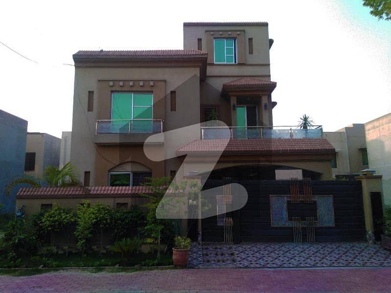 10 Marla Full Furnished House Jasmine Block Bahria Town Lahore