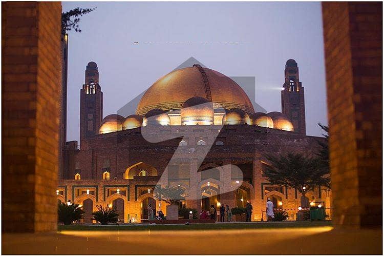 لو کاسٹ - بلاک ڈی ایکسٹیشن لو کاسٹ سیکٹر بحریہ آرچرڈ فیز 2 بحریہ آرچرڈ لاہور میں 8 مرلہ رہائشی پلاٹ 55 لاکھ میں برائے فروخت۔