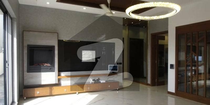 4500 Square Feet House Available For Sale In Dha Phase 4 - Block Ff