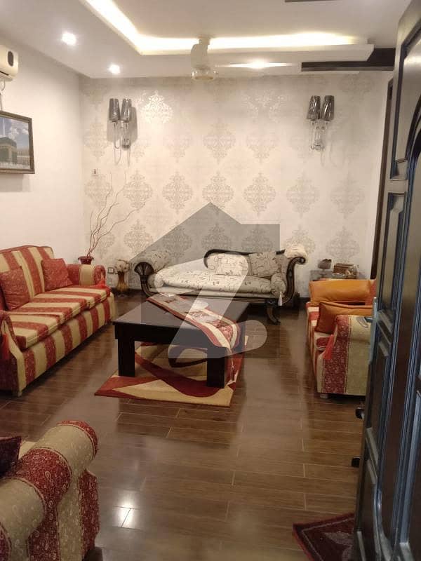 10 Marla Slightly Used House Is Available For Sale In Dha Phase 4 Block Ee